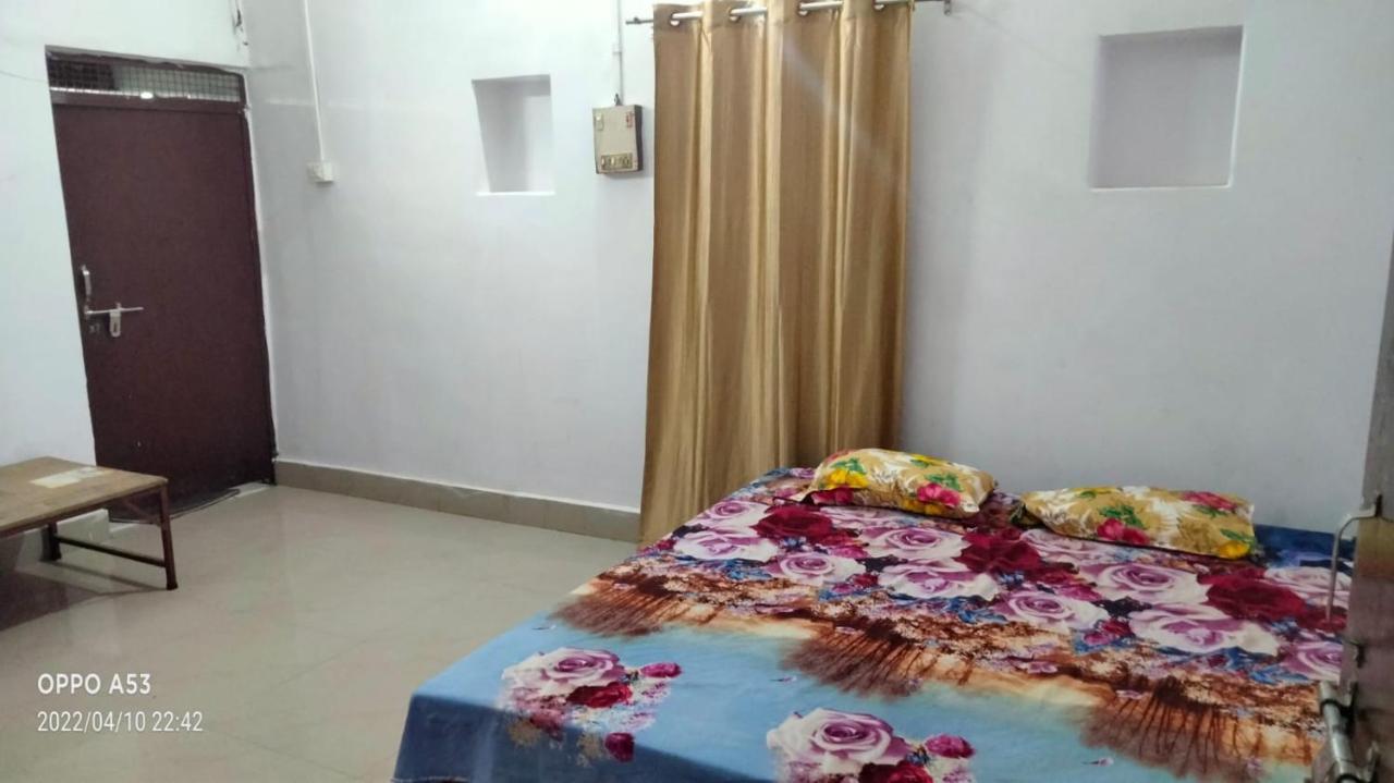 Shri Swami Sheetal Das Sewa Trust Varanasi Exterior foto
