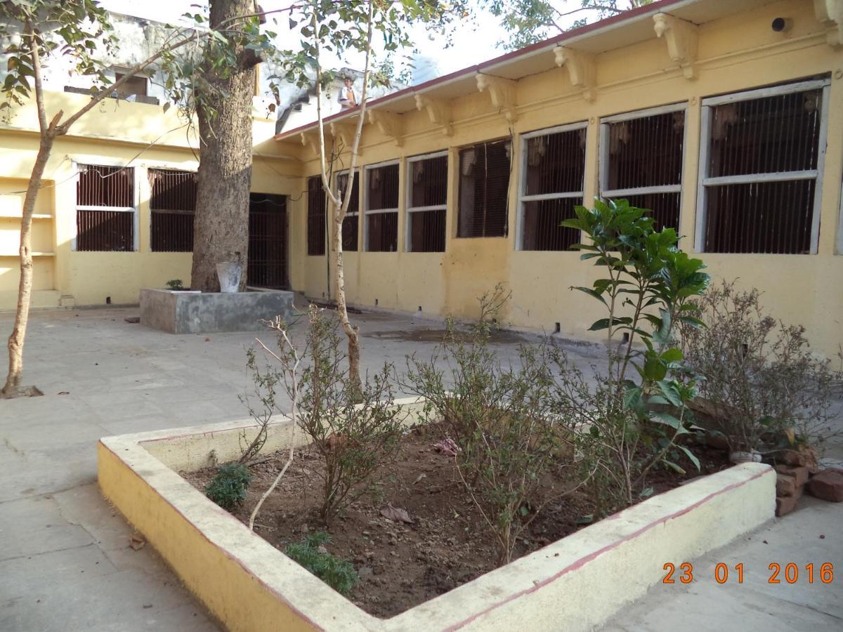 Shri Swami Sheetal Das Sewa Trust Varanasi Exterior foto
