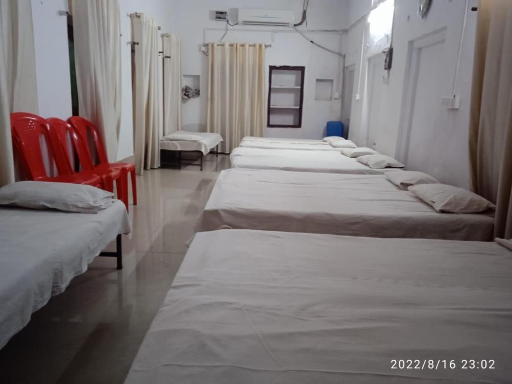 Shri Swami Sheetal Das Sewa Trust Varanasi Exterior foto