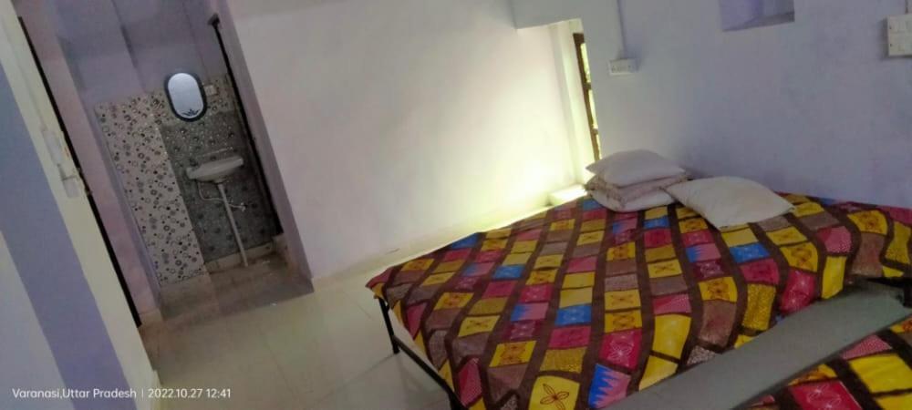Shri Swami Sheetal Das Sewa Trust Varanasi Exterior foto